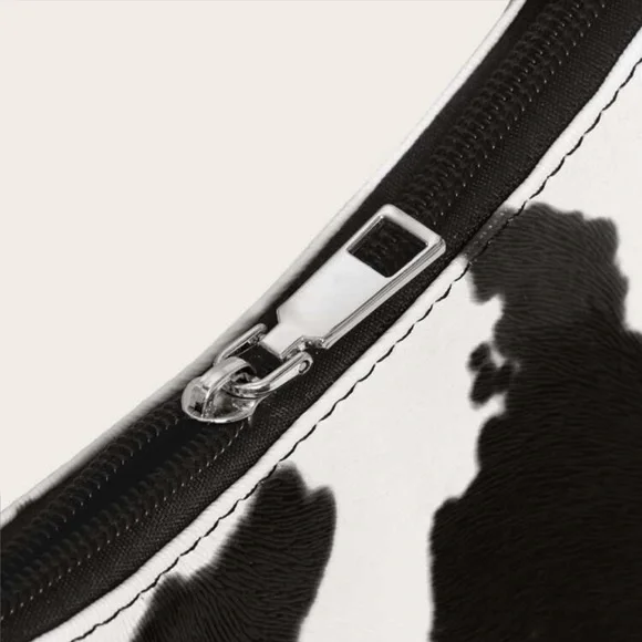 Cow Print Shoulder Bag 🐄 - Picture 5 of 5